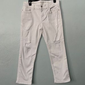 White straight cut Capri